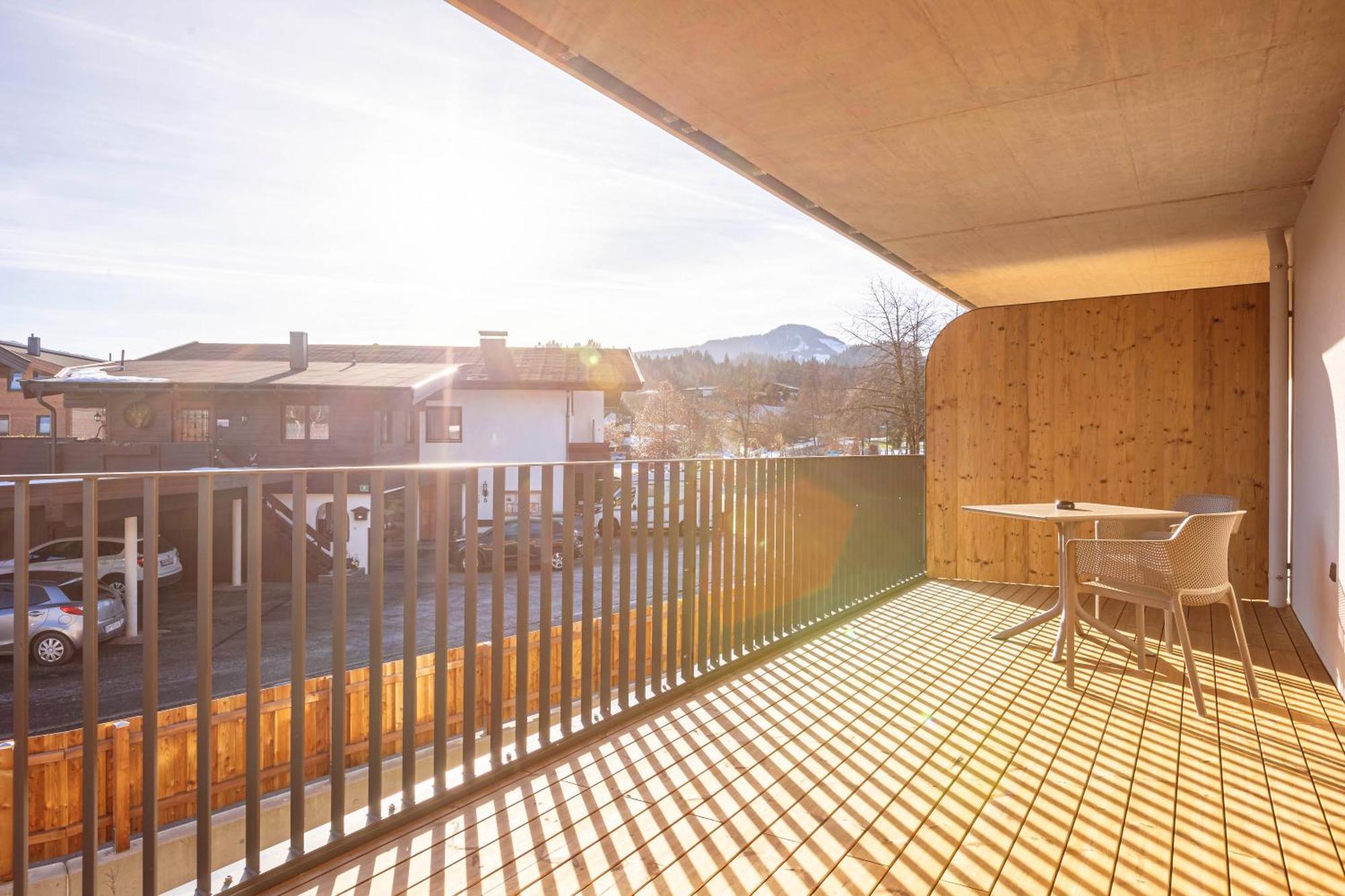 Kitzbuehel Suites By Alps Resorts โอแบร์นดอร์ฟ อิน ทิโรล ภายนอก รูปภาพ