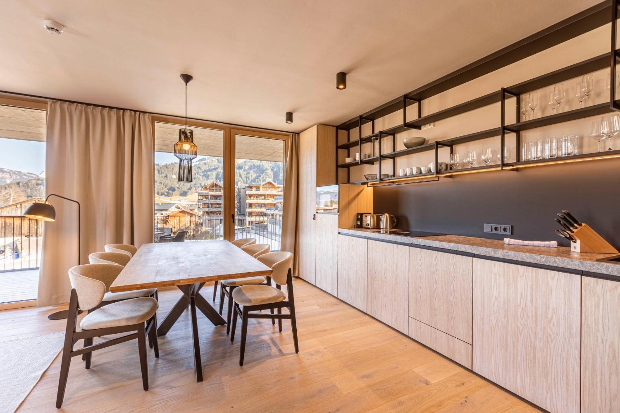 Kitzbuehel Suites By Alps Resorts โอแบร์นดอร์ฟ อิน ทิโรล ภายนอก รูปภาพ