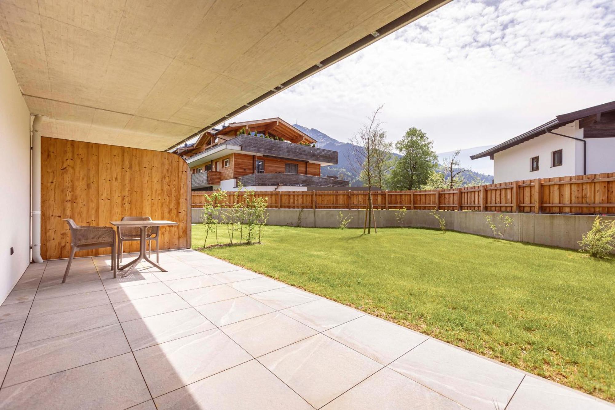 Kitzbuehel Suites By Alps Resorts โอแบร์นดอร์ฟ อิน ทิโรล ภายนอก รูปภาพ